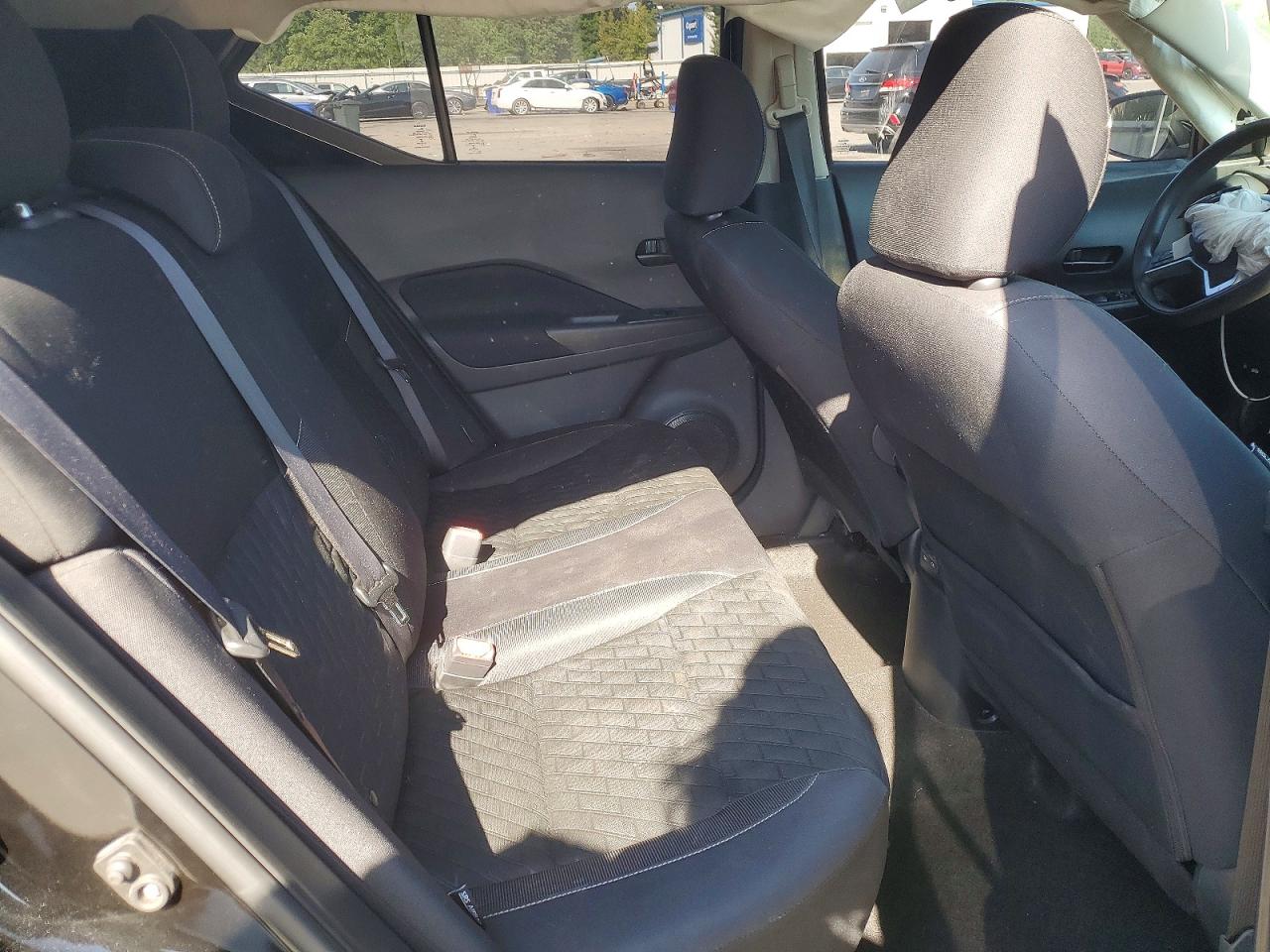 2022 NISSAN KICKS S photo 21