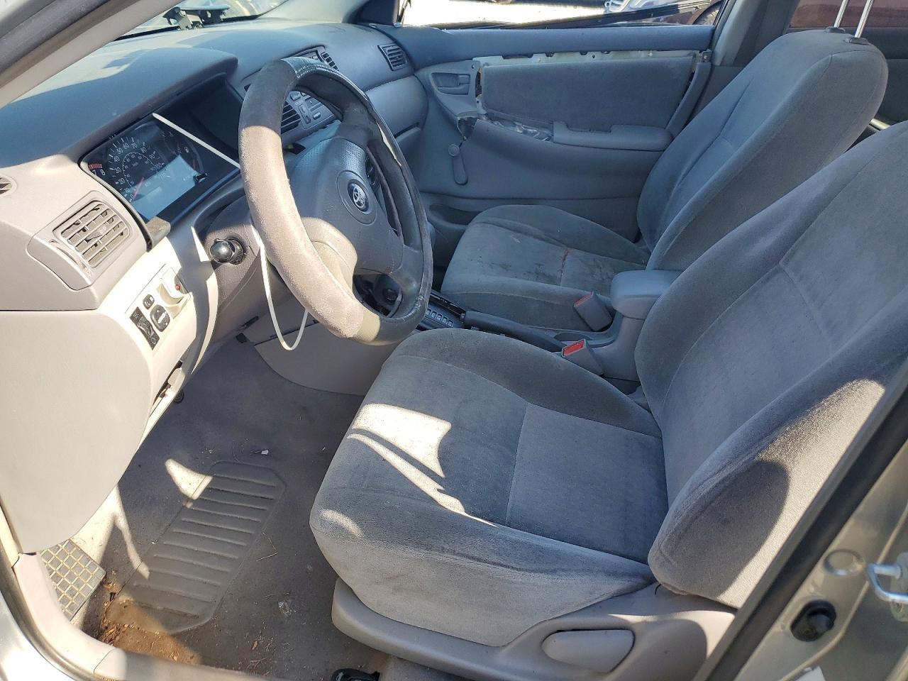 2003 TOYOTA COROLLA CE photo 19