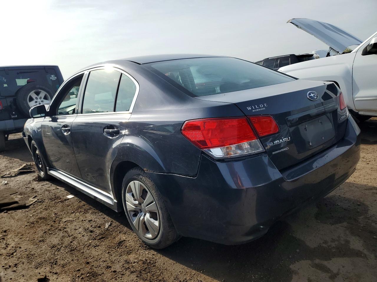 2011 SUBARU LEGACY 2.5I photo 2
