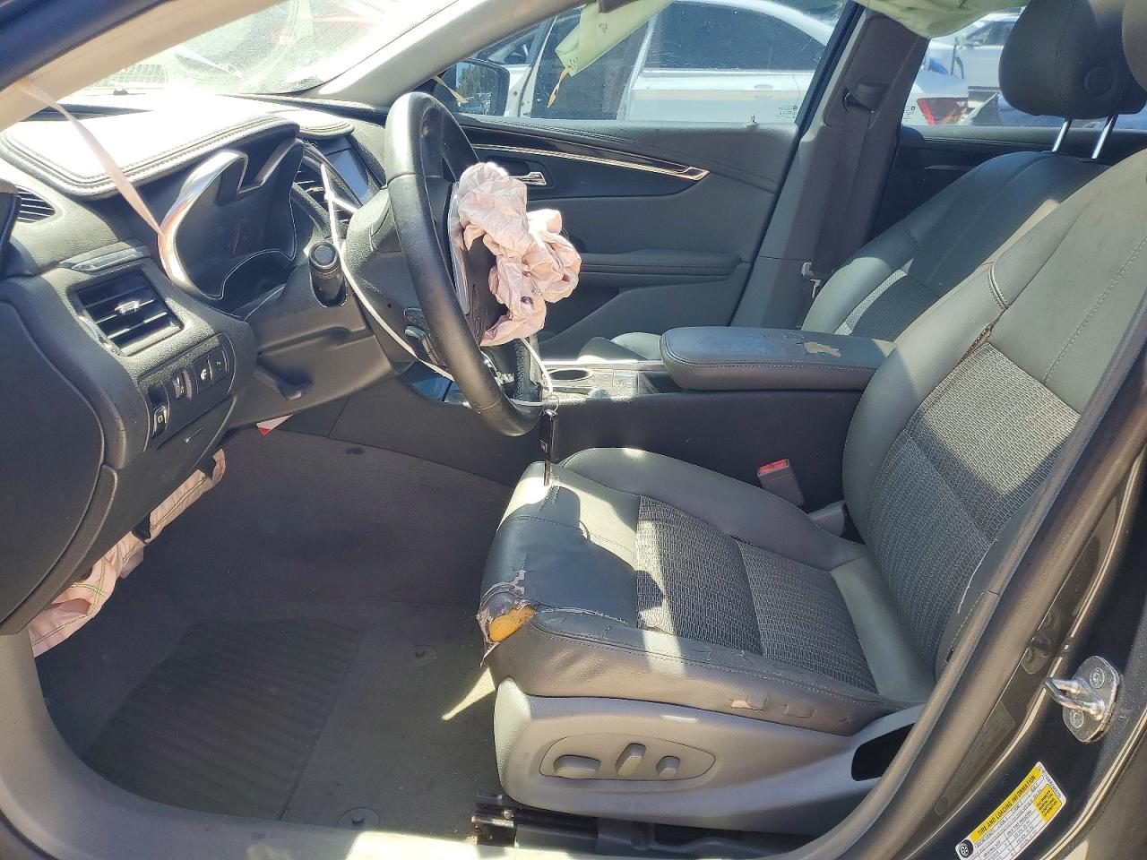 2014 CHEVROLET IMPALA LT photo 13