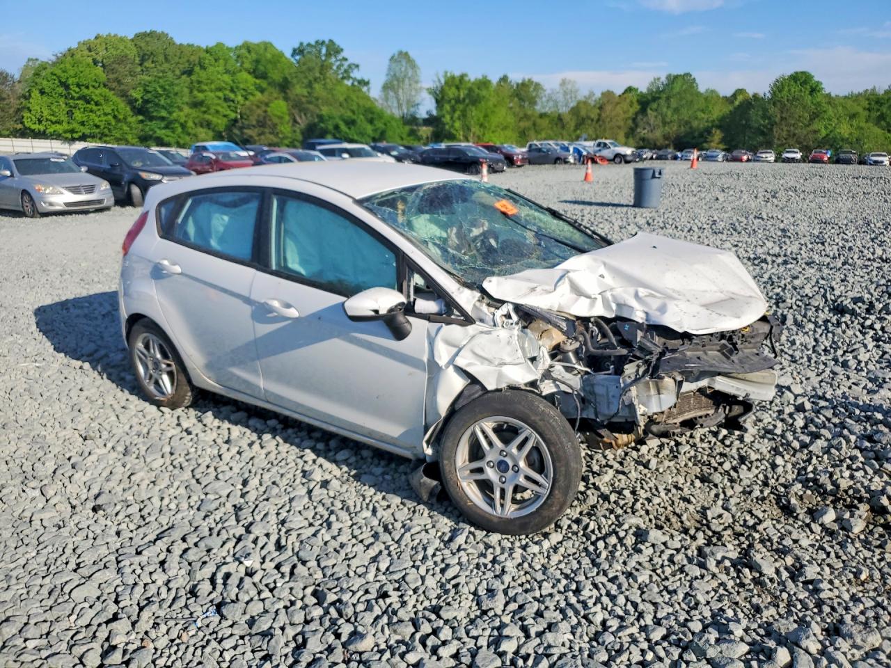 2018 FORD FIESTA SE photo 10
