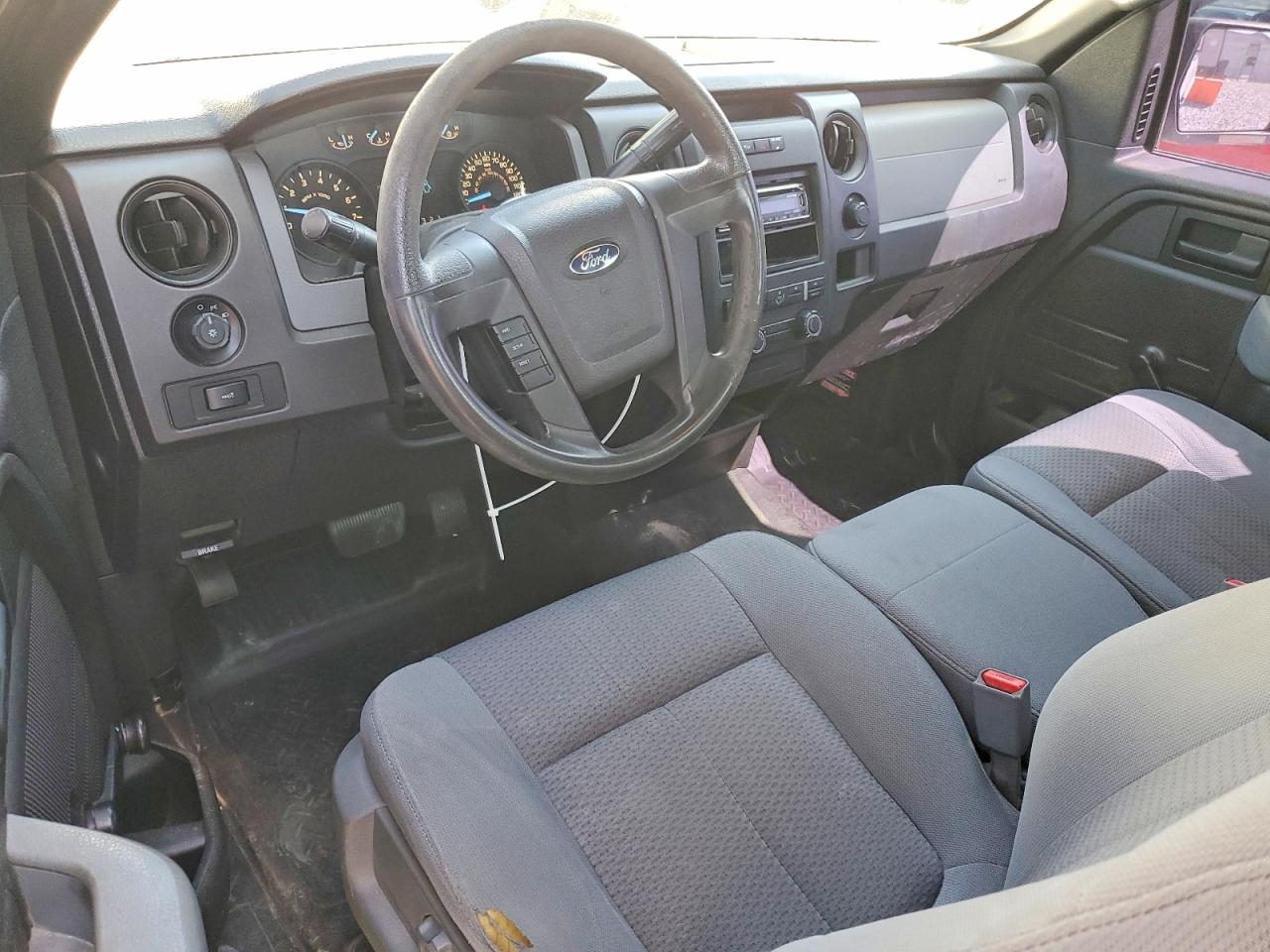 2011 FORD F150 photo 22