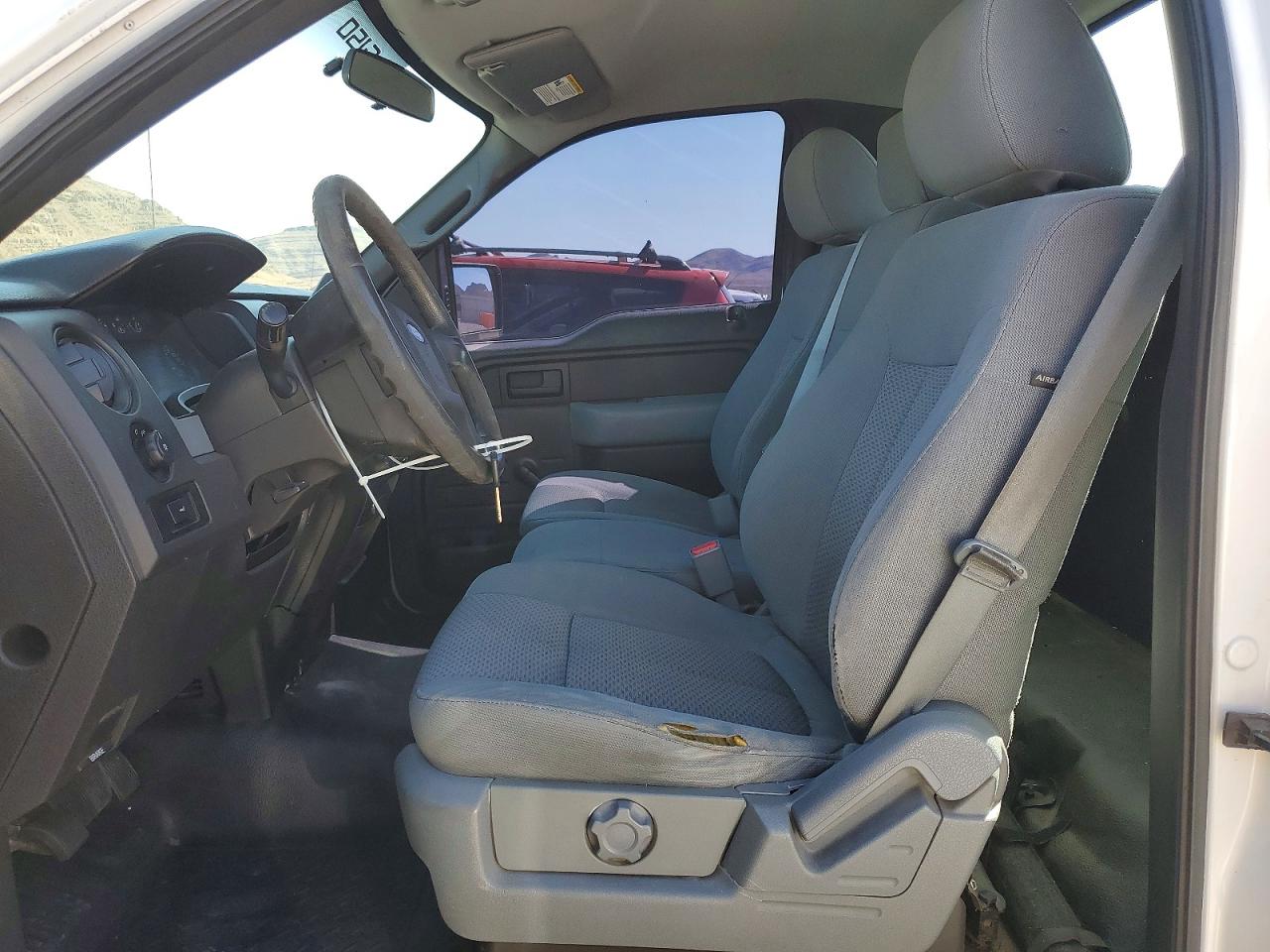 2011 FORD F150 photo 19