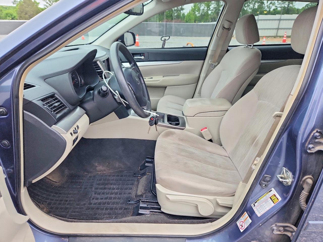 2014 SUBARU OUTBACK 2.5I photo 13