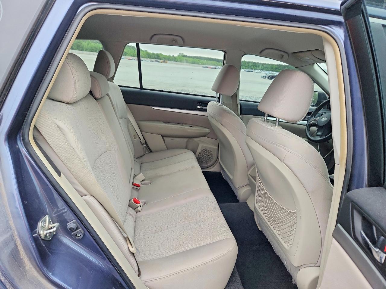 2014 SUBARU OUTBACK 2.5I photo 19