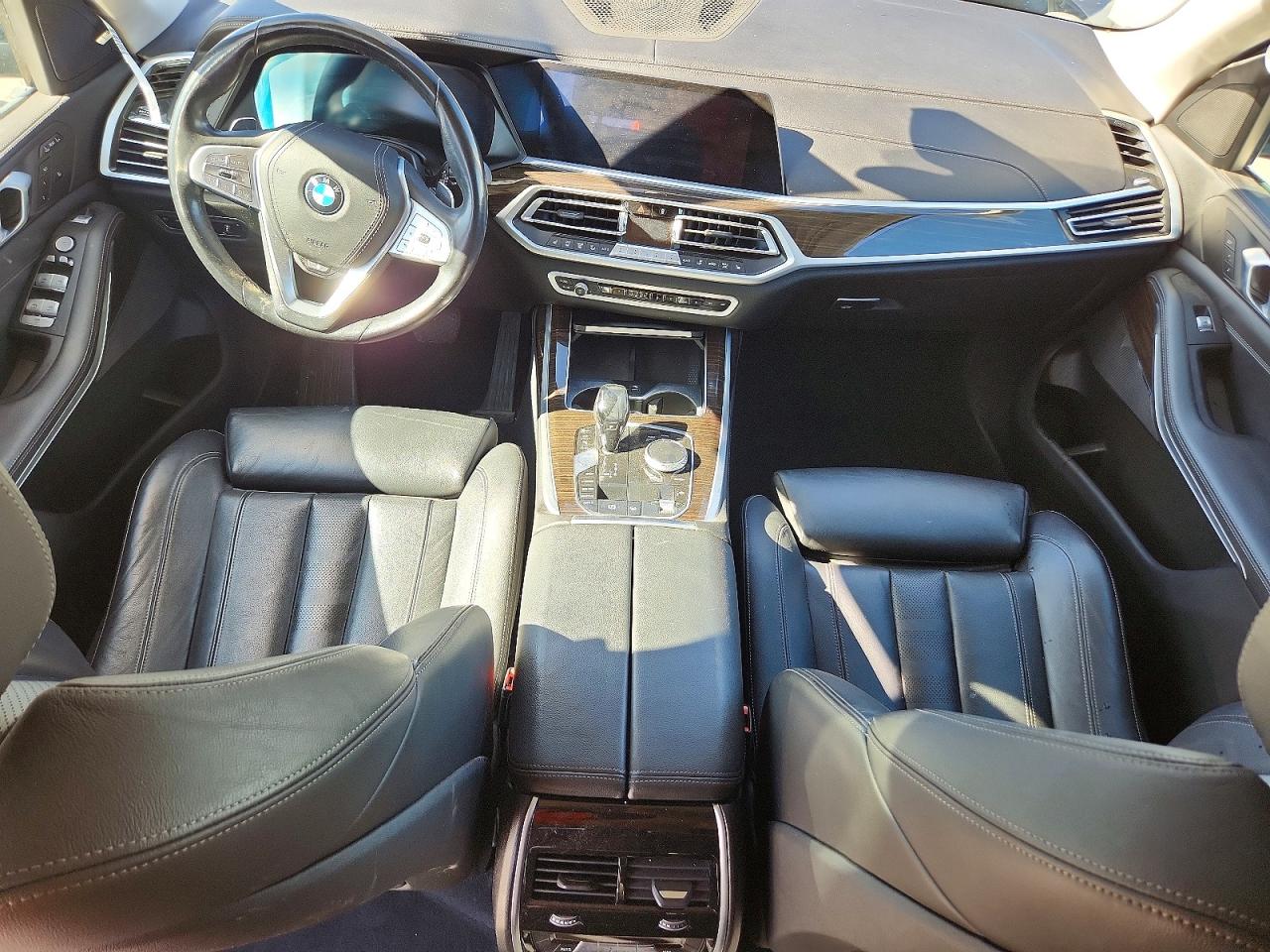 2019 BMW X7 XDRIVE40I photo 8