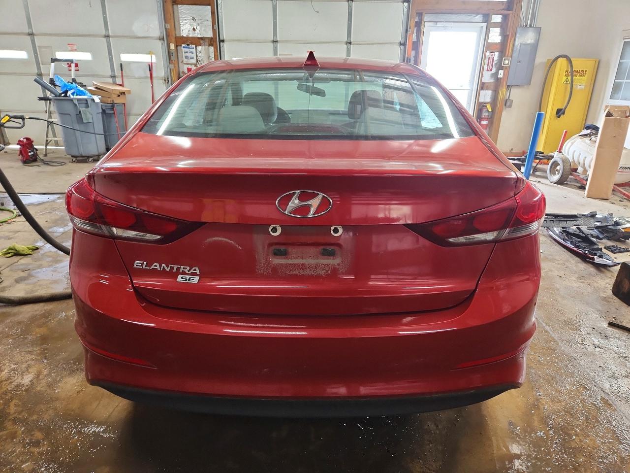2017 HYUNDAI ELANTRA SE photo 11