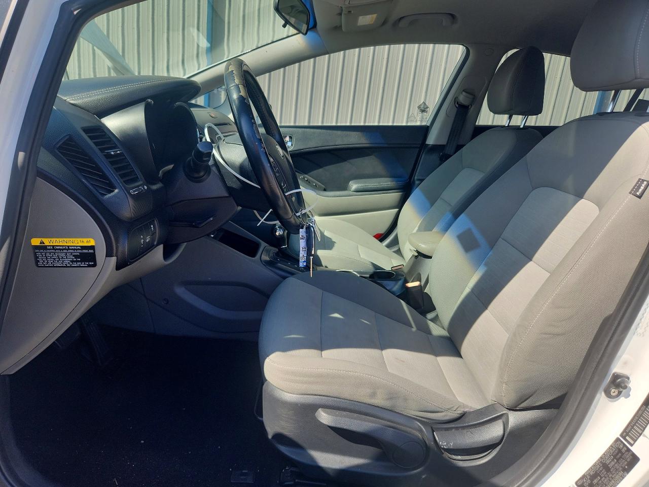 2014 KIA FORTE EX photo 19