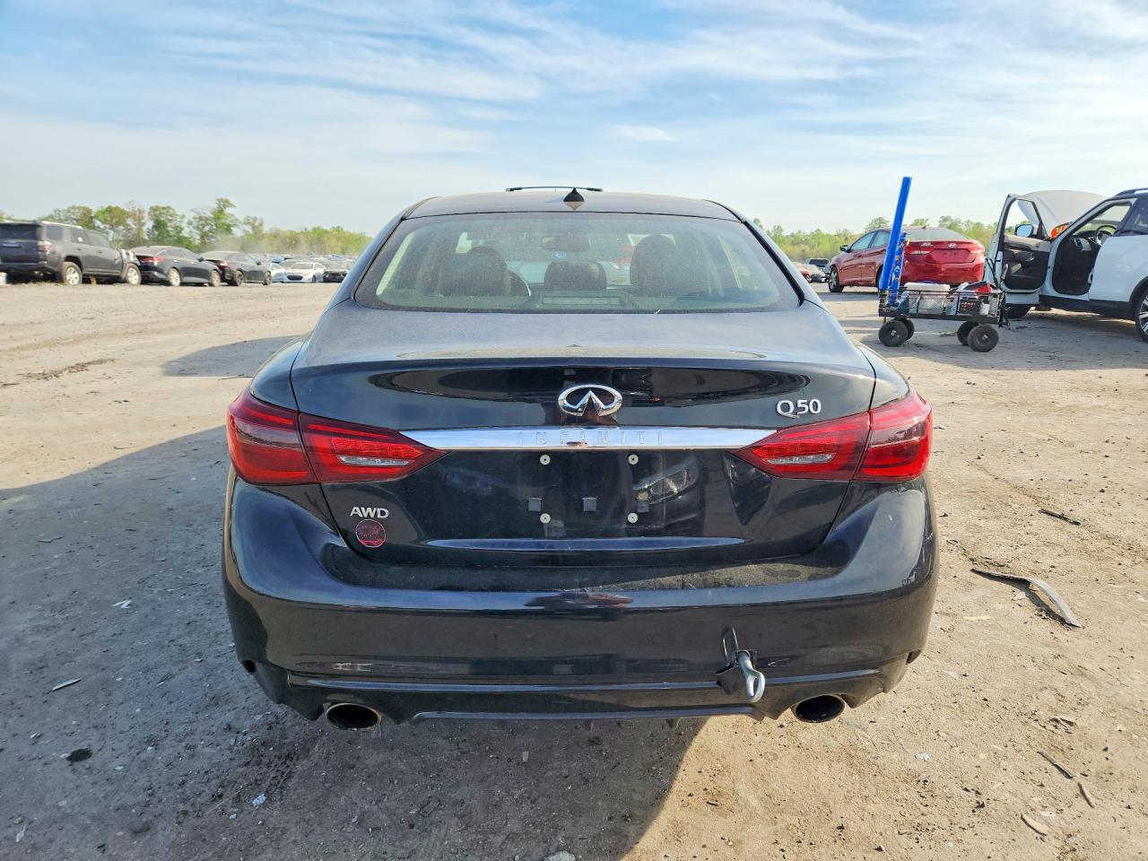 2018 INFINITI Q50 3.0T LUXE photo 6