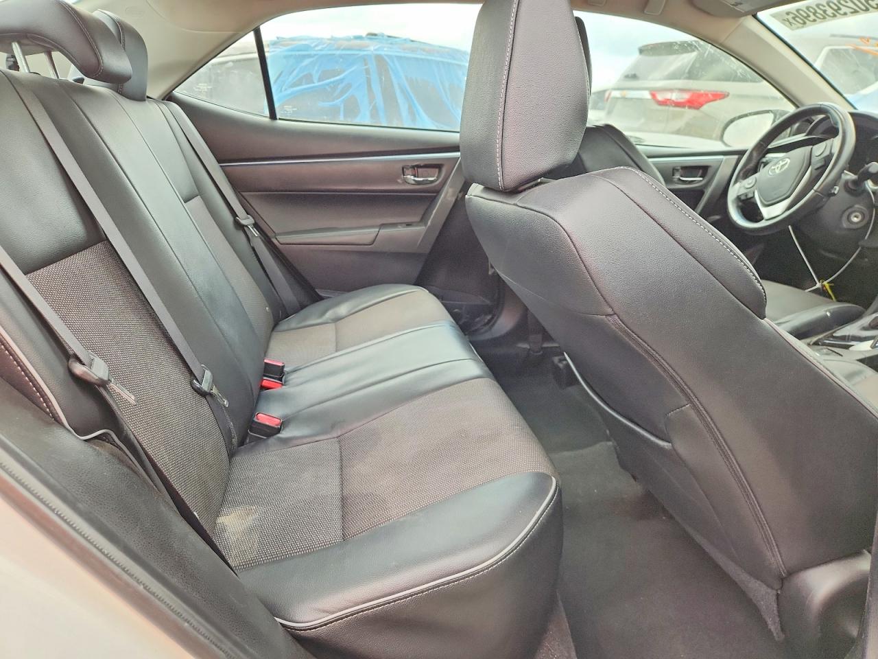 2014 TOYOTA COROLLA S photo 10