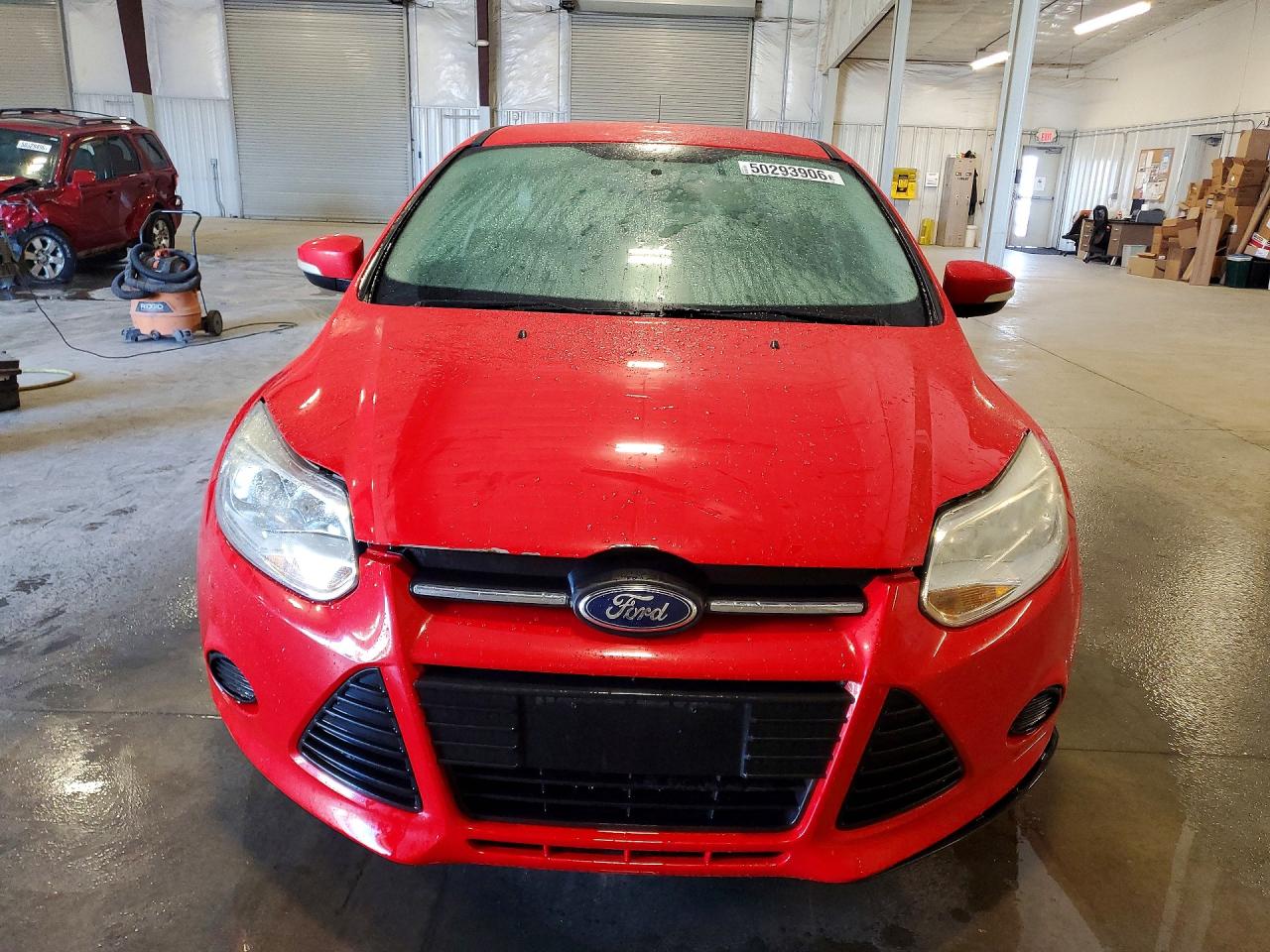 2014 FORD FOCUS SE photo 5