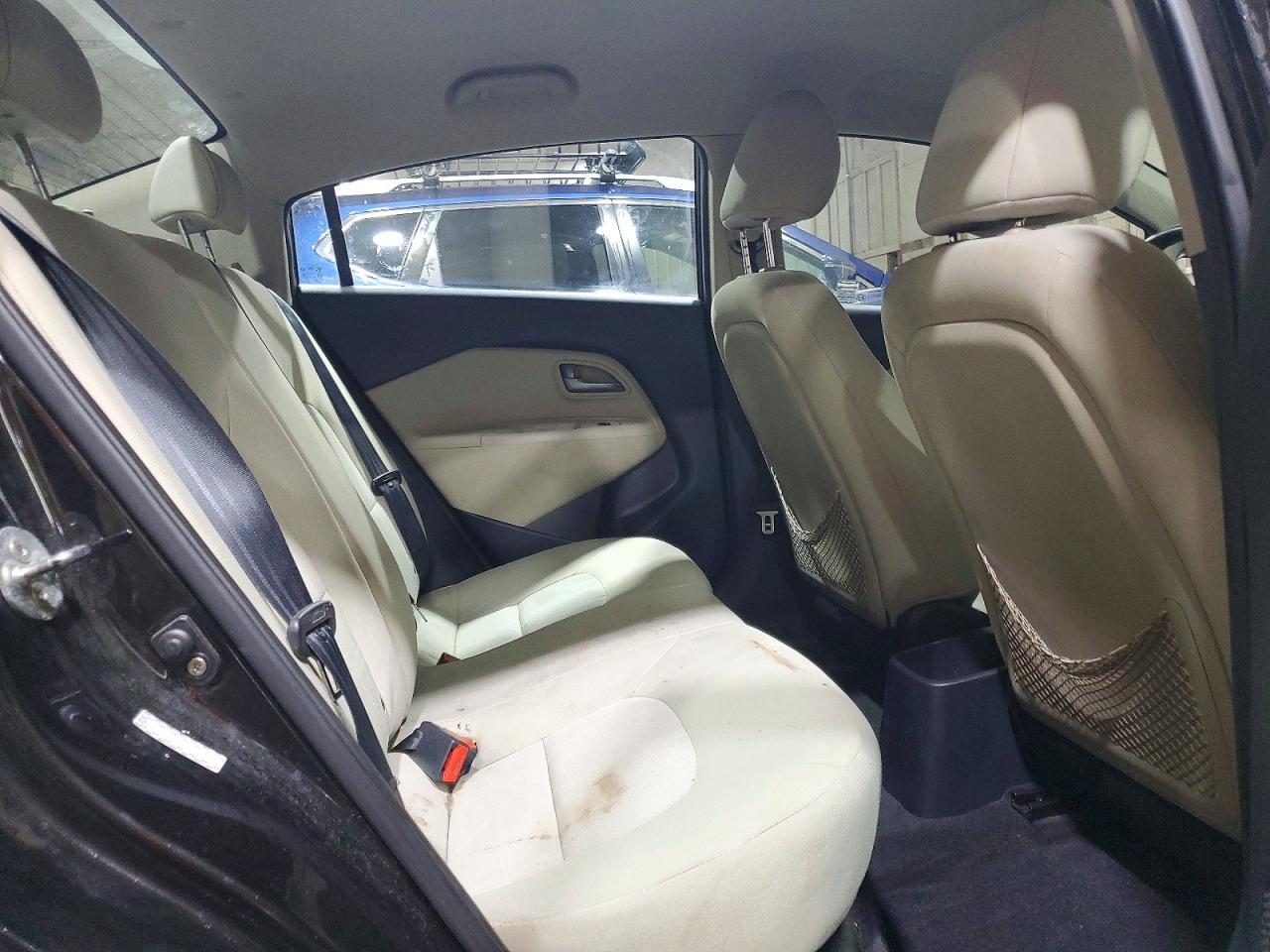 2013 KIA RIO LX photo 19