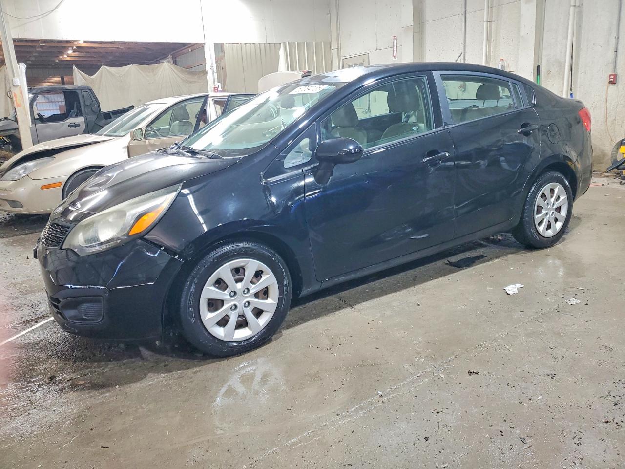 2013 KIA RIO
