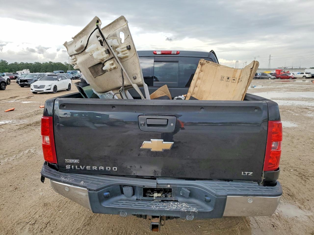 2009 CHEVROLET SILVERADO photo 16