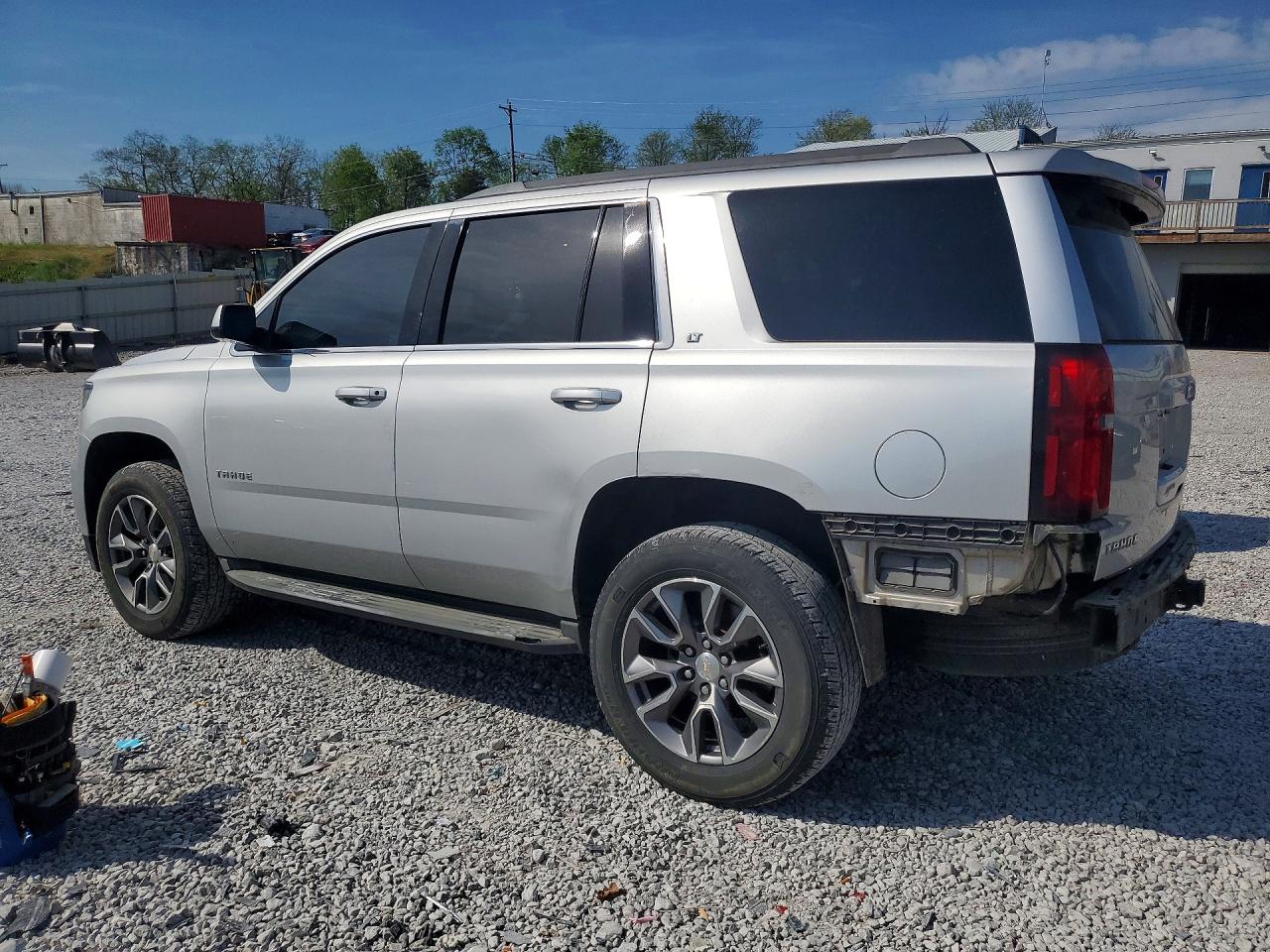 2015 CHEVROLET TAHOE K1500 LT photo 3