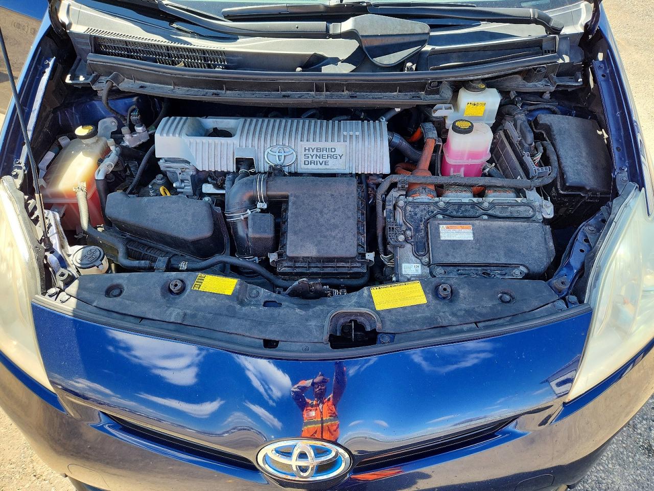 2013 TOYOTA PRIUS FOUR photo 31