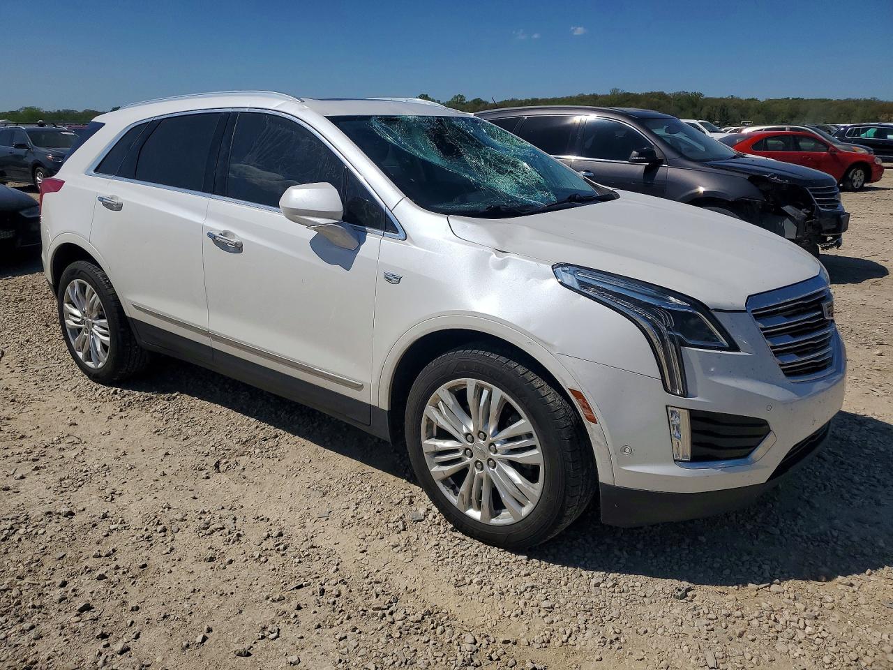2018 CADILLAC XT5 PREMIUM LUXURY photo 4