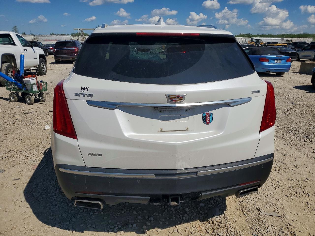 2018 CADILLAC XT5 PREMIUM LUXURY photo 6
