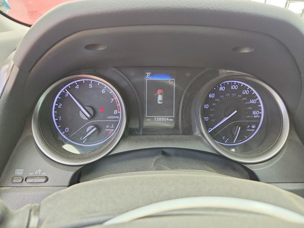 2021 TOYOTA CAMRY SE photo 9