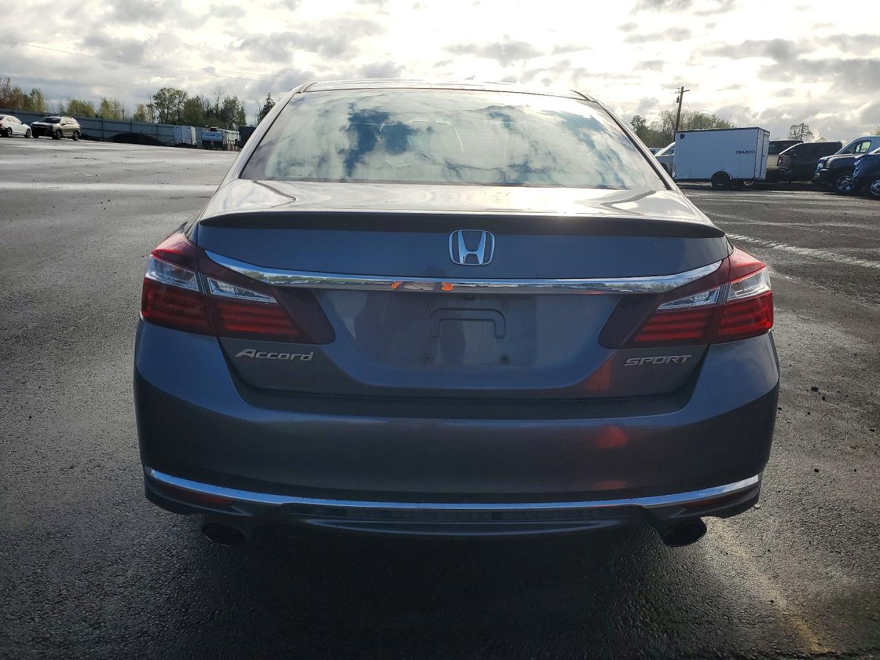 2017 HONDA ACCORD SPORT photo 11