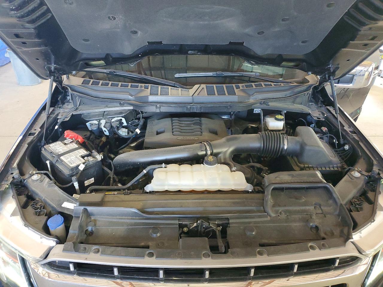 2023 FORD F150 SUPERCREW photo 31