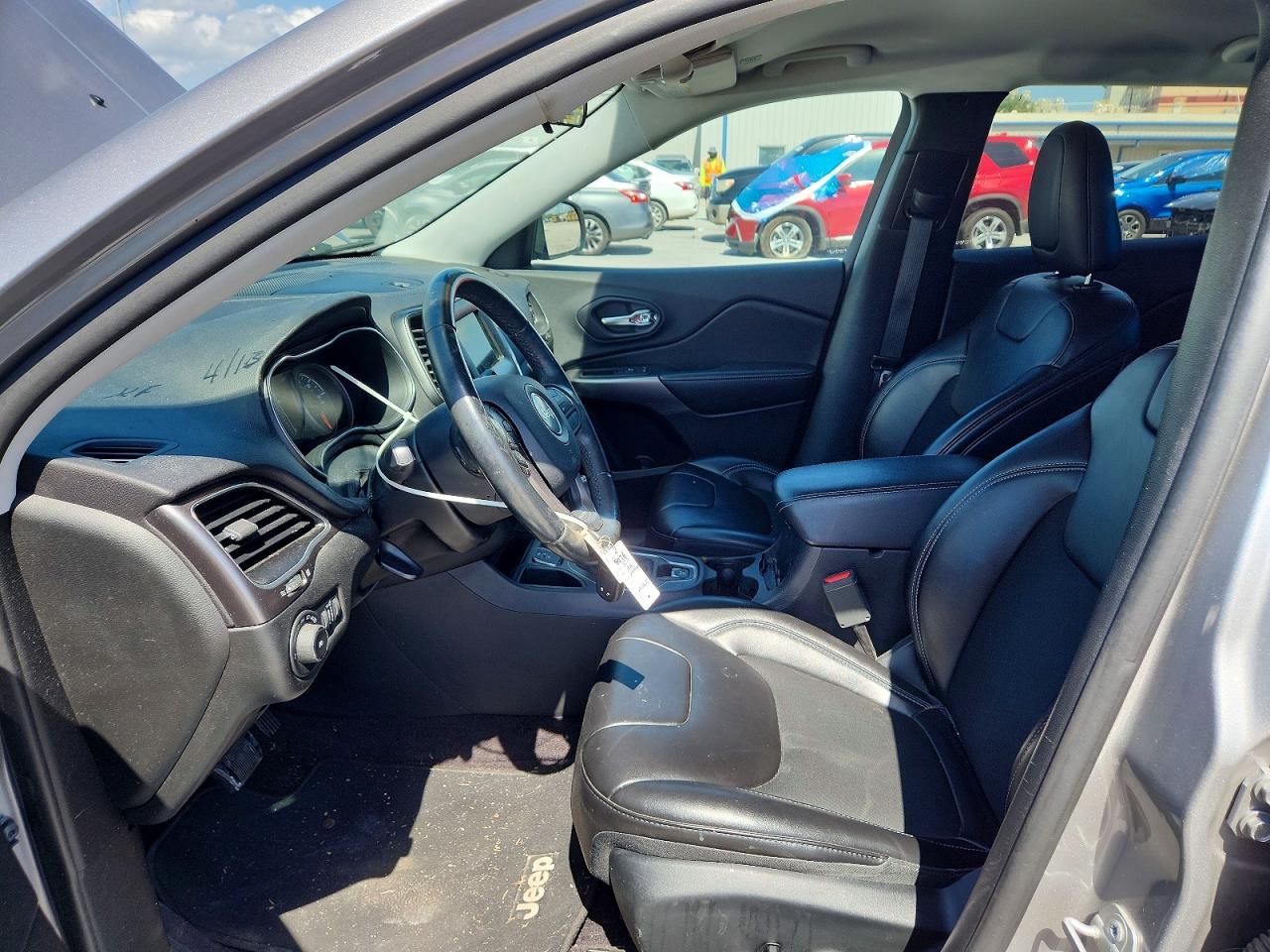 2019 JEEP CHEROKEE LATITUDE PLUS photo 13