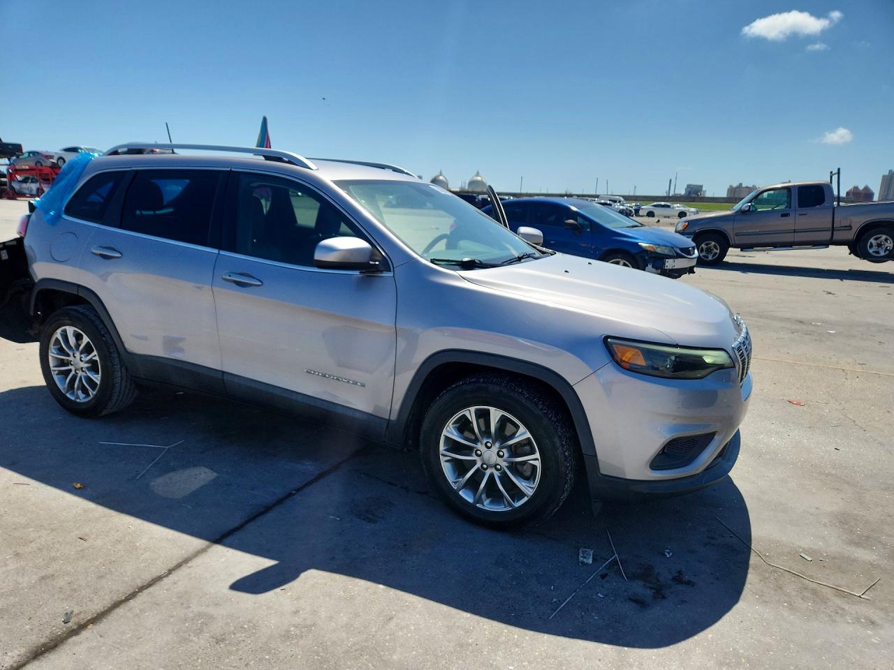 2019 JEEP CHEROKEE LATITUDE PLUS photo 7