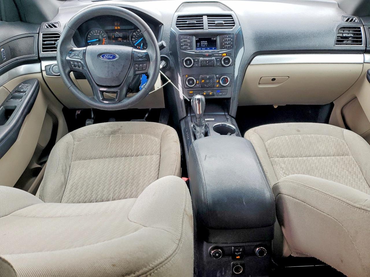 2019 FORD EXPLORER photo 15