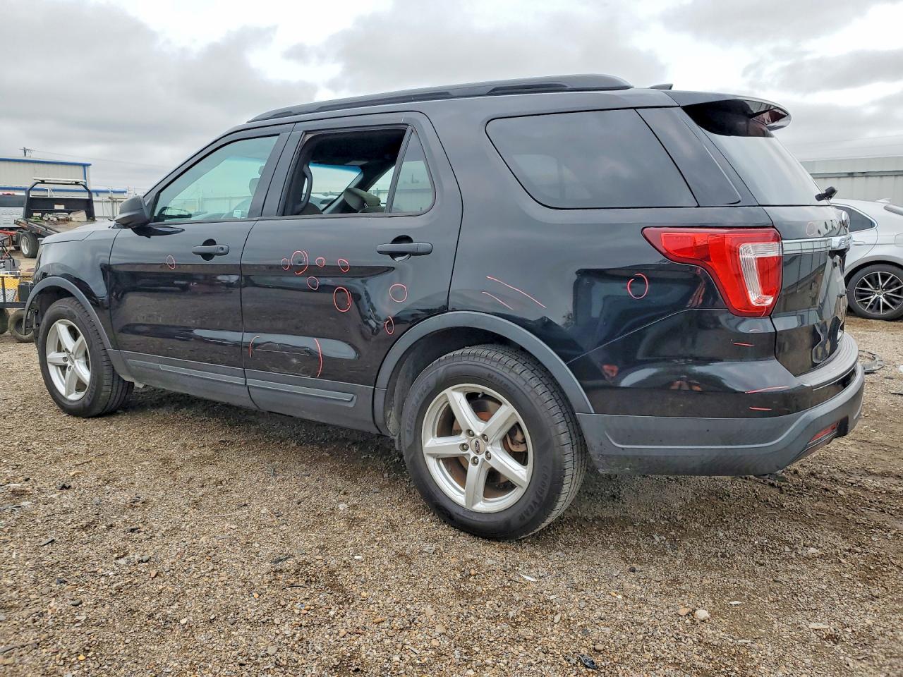 2019 FORD EXPLORER photo 3