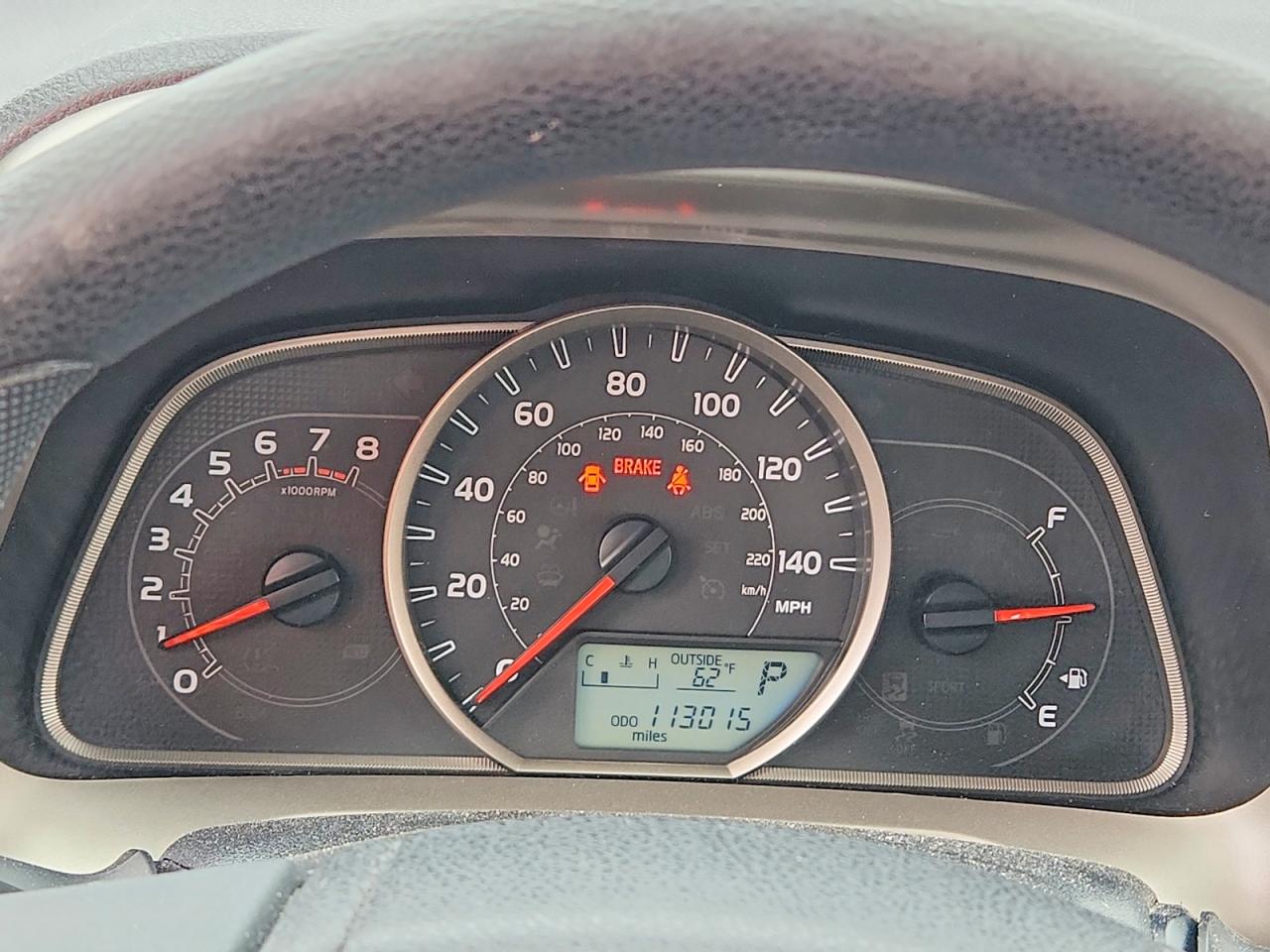 2014 TOYOTA RAV4 LE photo 25