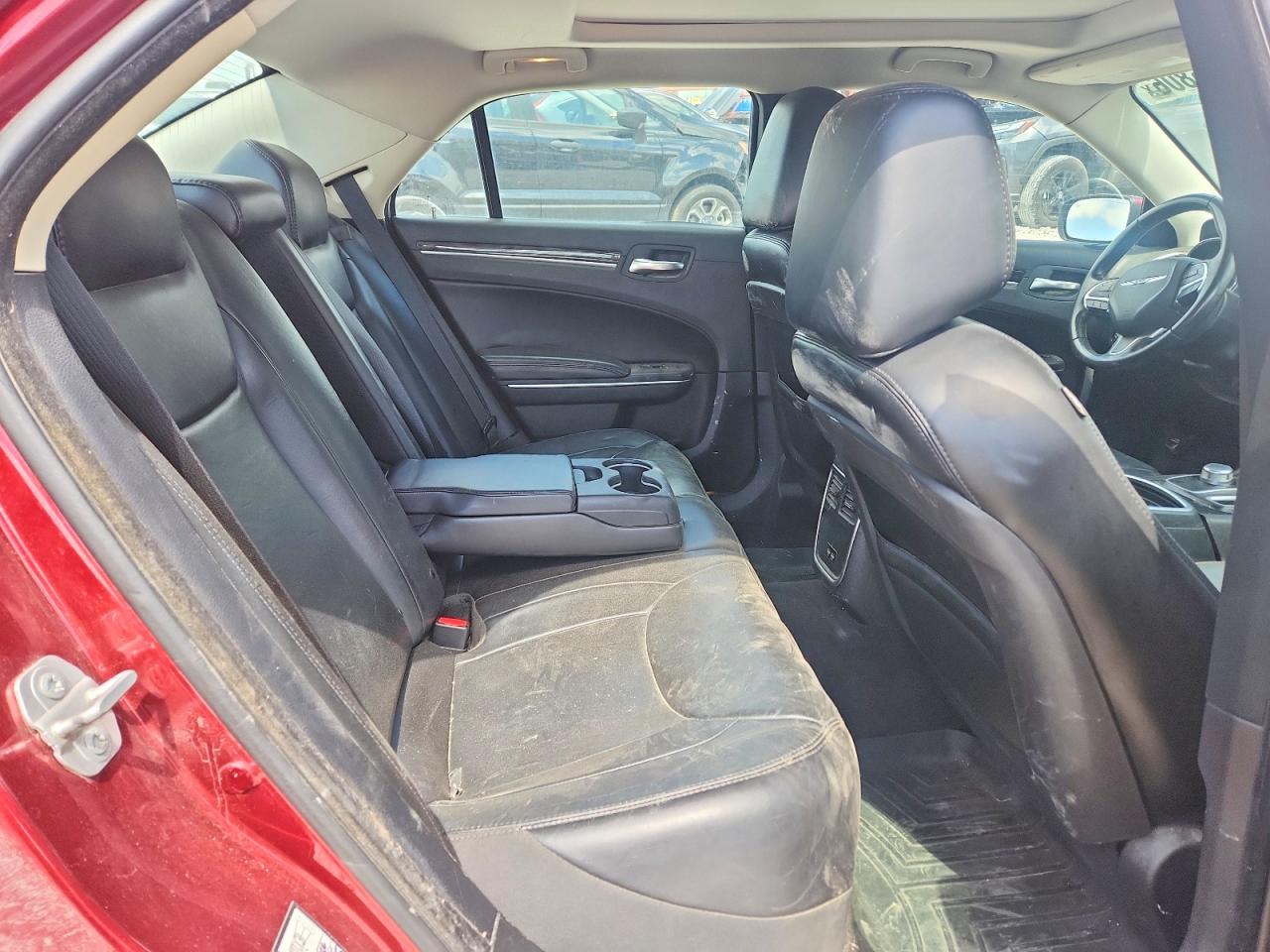 2016 CHRYSLER 300 LIMITED photo 19