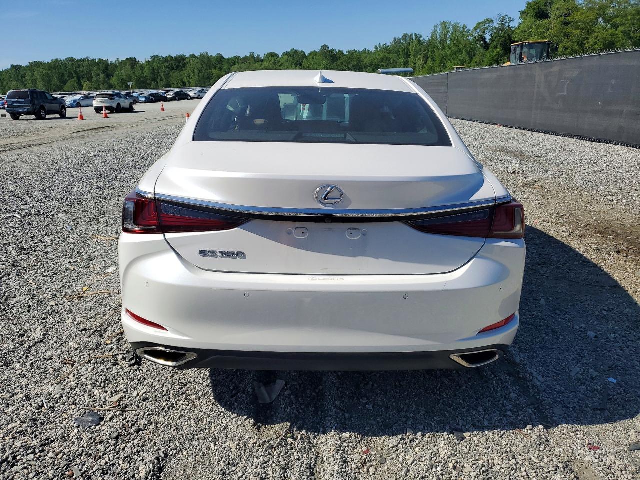 2019 LEXUS ES 350 photo 11