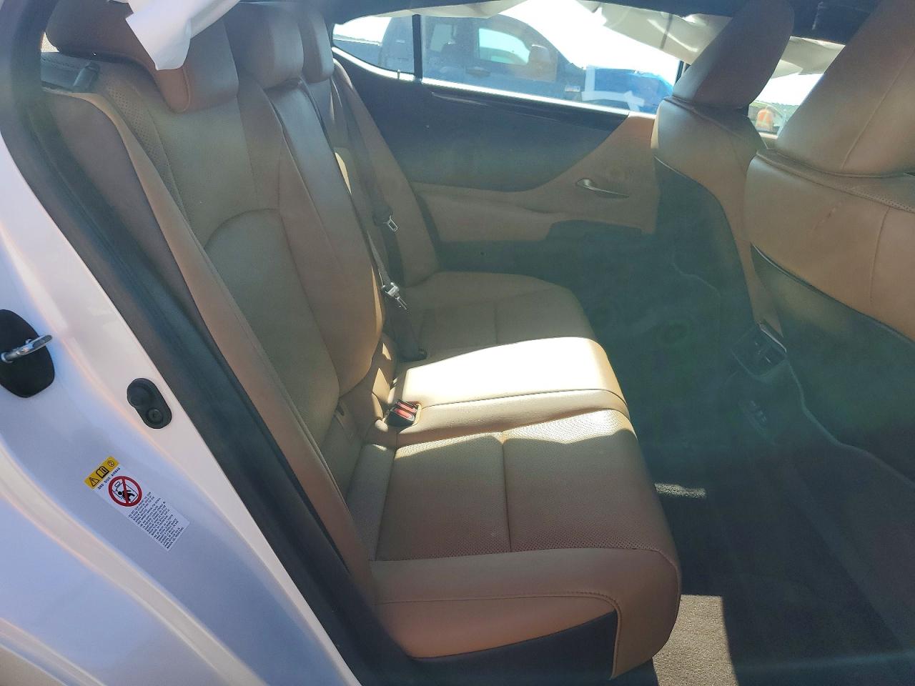 2019 LEXUS ES 350 photo 19