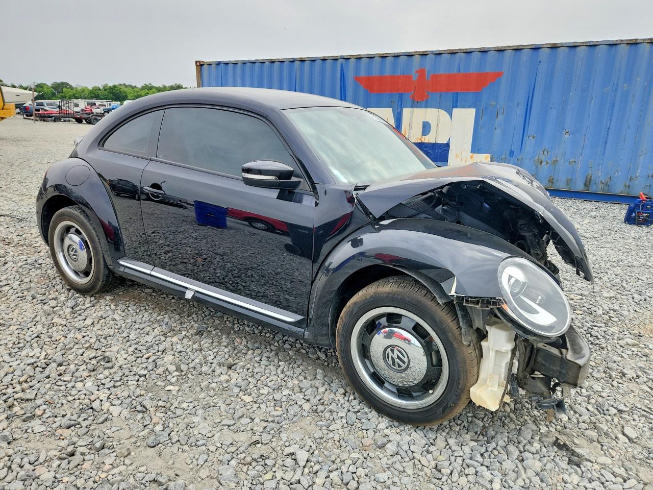 2018 VOLKSWAGEN BEETLE S photo 7