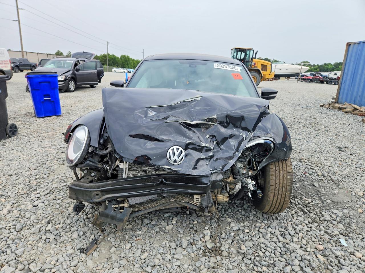 2018 VOLKSWAGEN BEETLE S photo 9