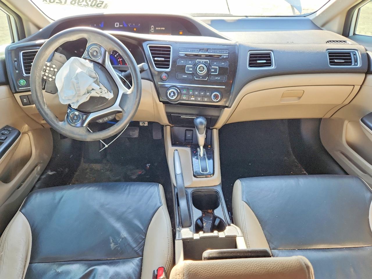 2013 HONDA CIVIC LX photo 22