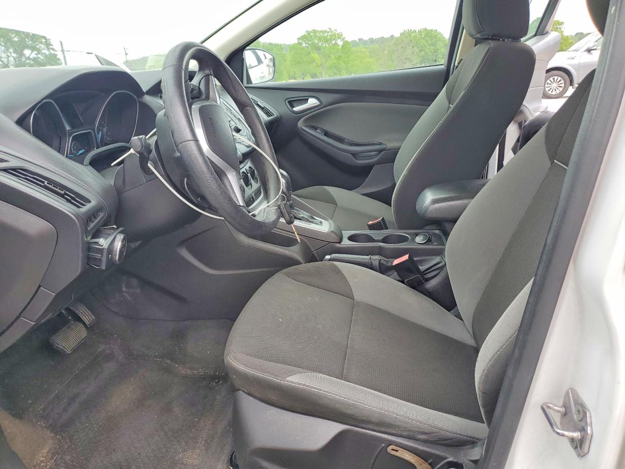 2013 FORD FOCUS SE photo 13