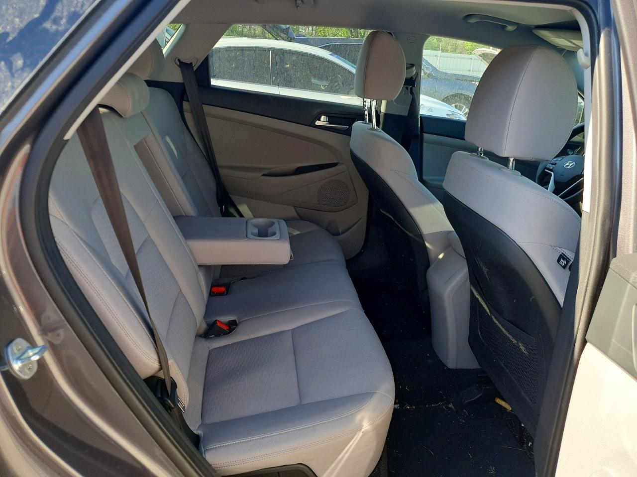 2021 HYUNDAI TUCSON SE photo 31