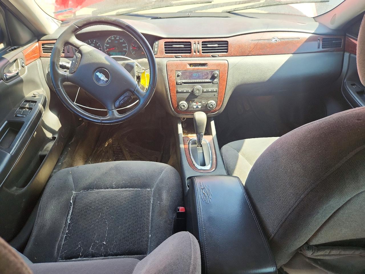 2010 CHEVROLET IMPALA LT photo 15