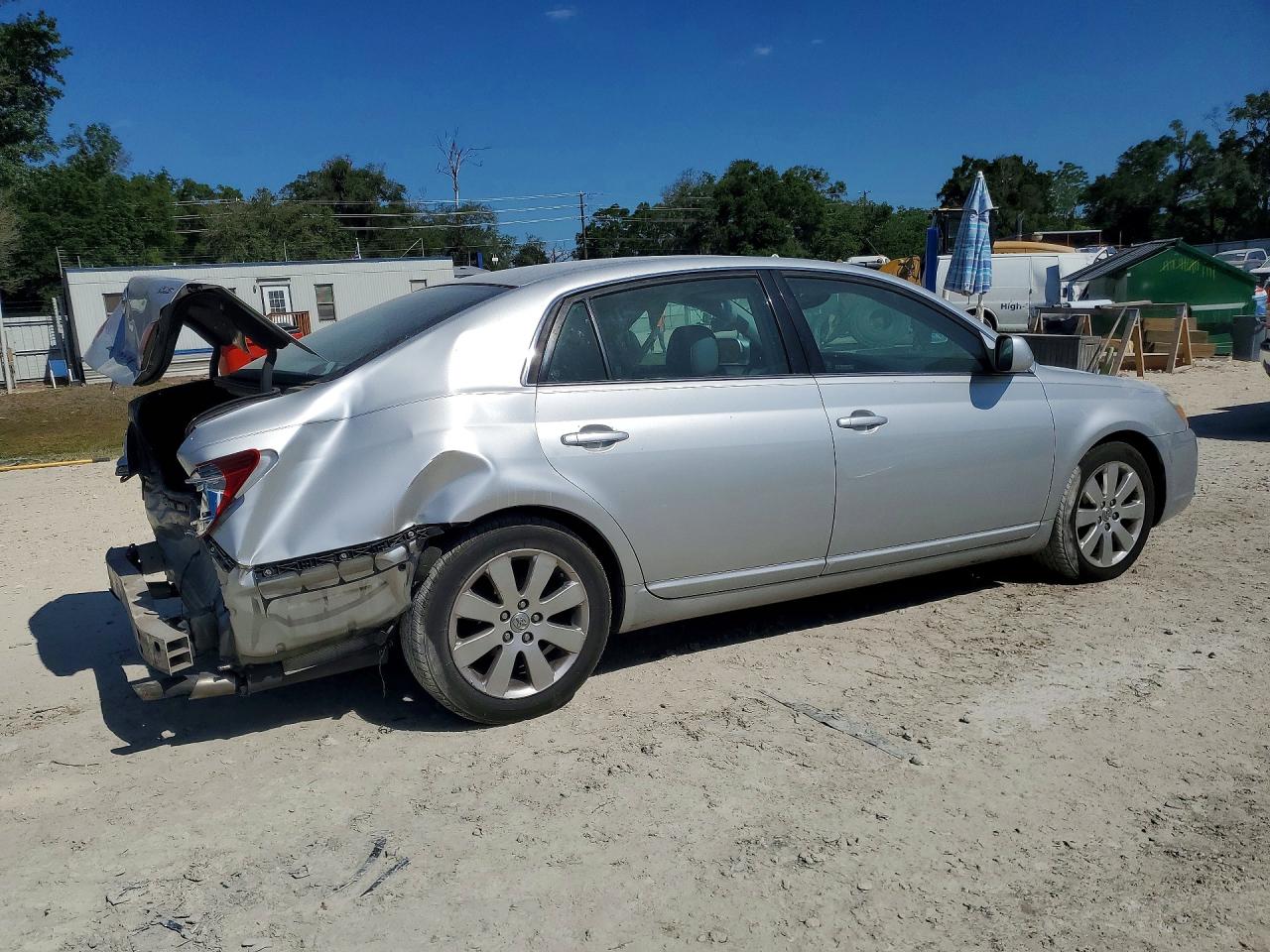 2005 TOYOTA AVALON XLS photo 5
