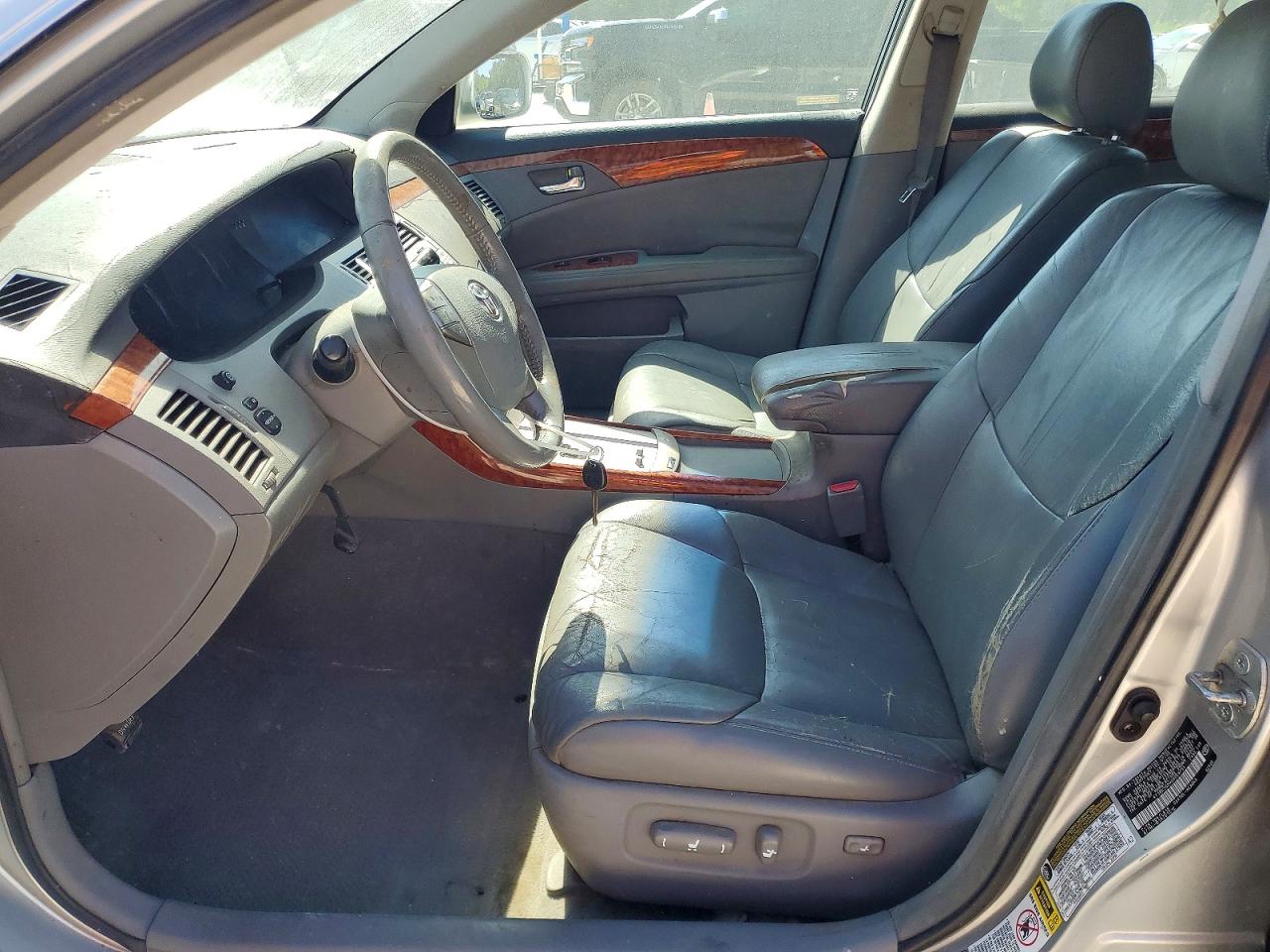 2005 TOYOTA AVALON XLS photo 13