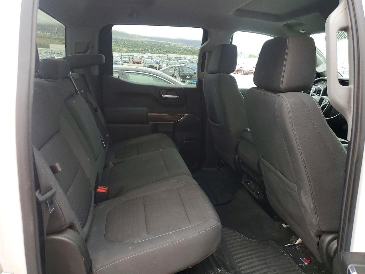 2020 CHEVROLET SILVERADO K1500 RST photo 10