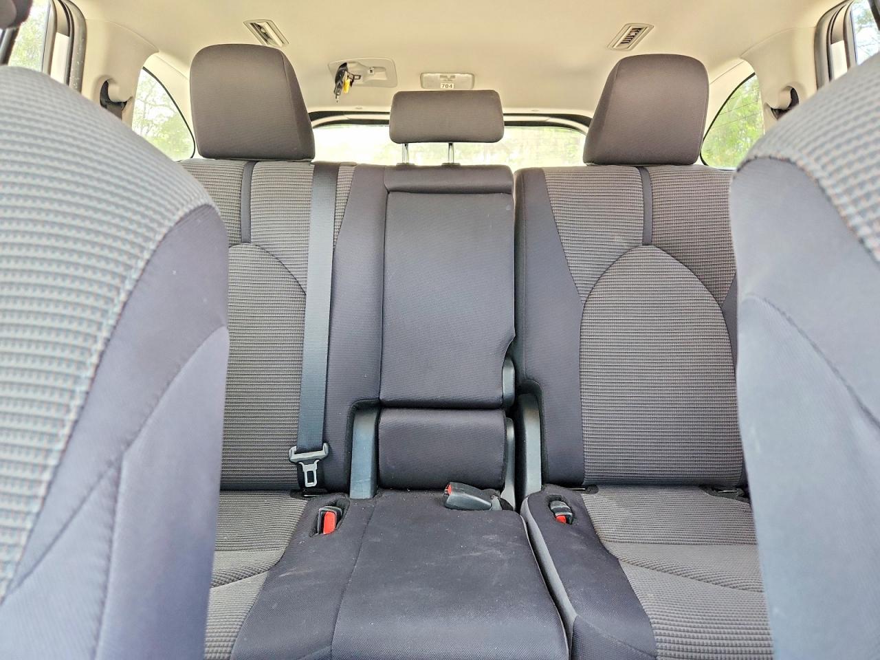 2024 TOYOTA HIGHLANDER LE photo 19
