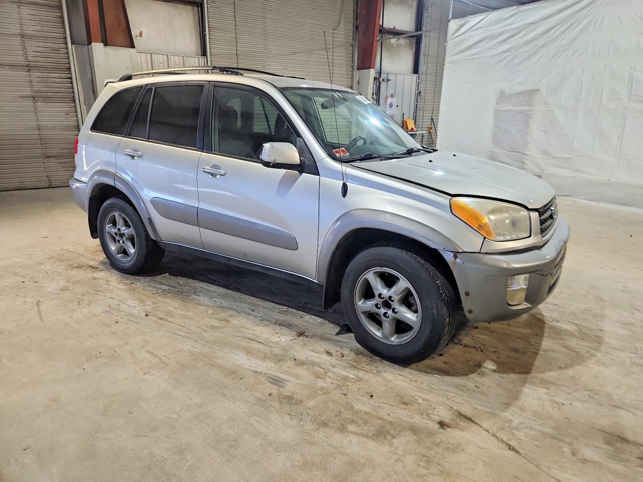 2001 TOYOTA RAV4 BASE photo 7