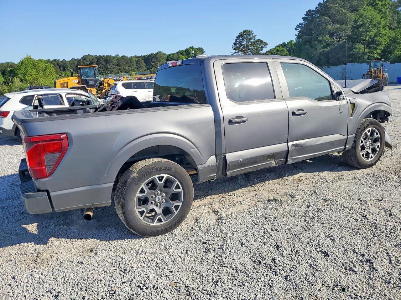 2025 FORD F150 STX photo 3