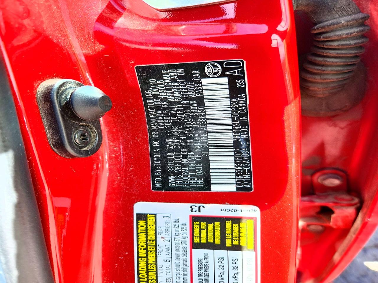 2010 TOYOTA COROLLA S photo 23