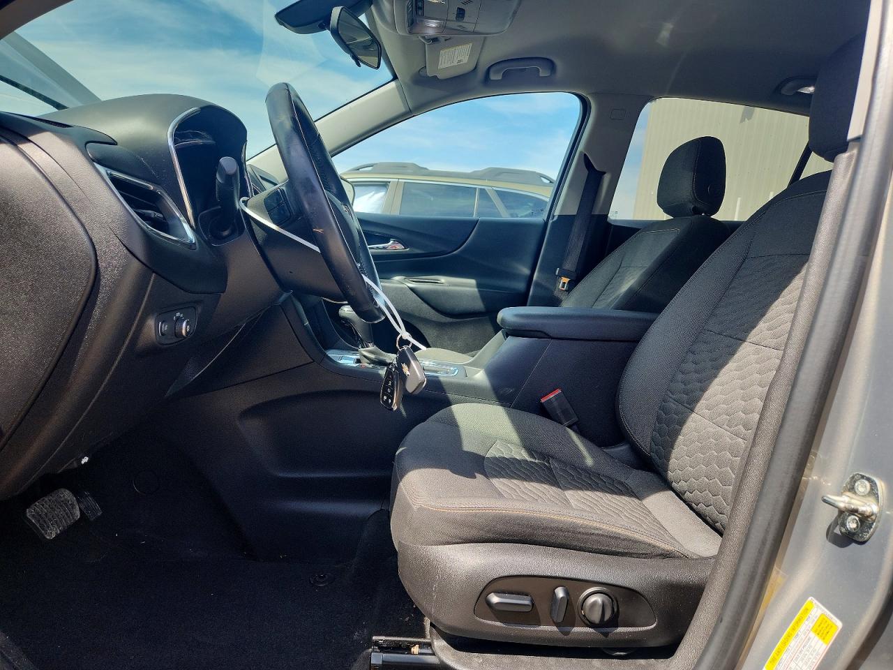2018 CHEVROLET EQUINOX LT photo 13
