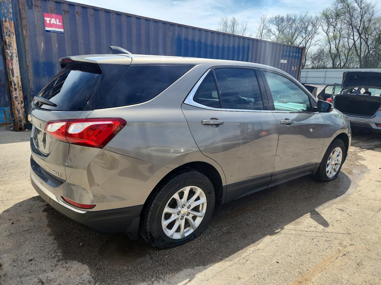 2018 CHEVROLET EQUINOX LT photo 5