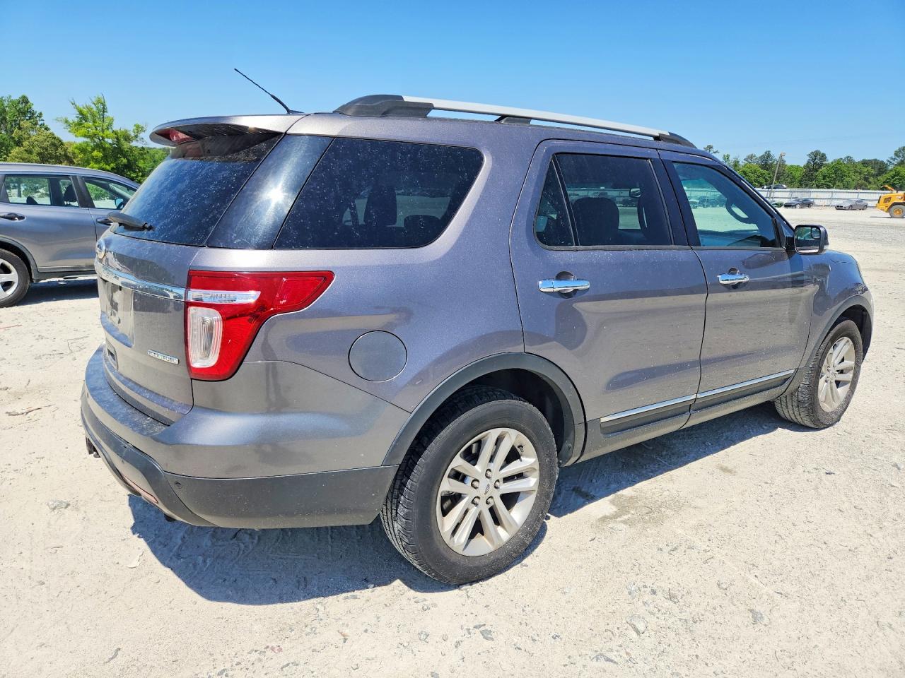 2013 FORD EXPLORER XLT photo 5
