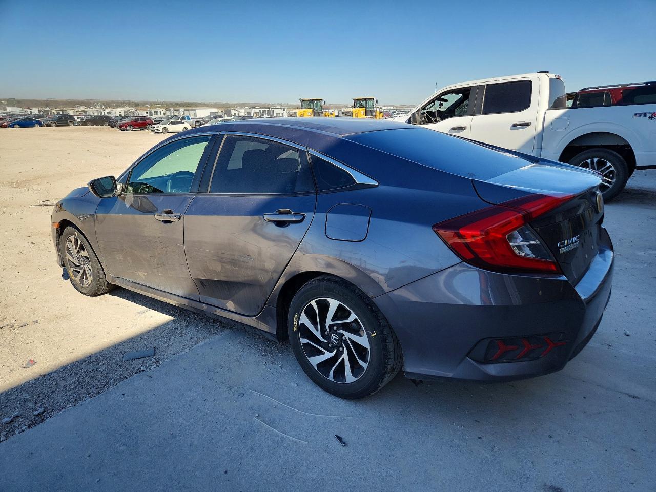 2016 HONDA CIVIC EX photo 4